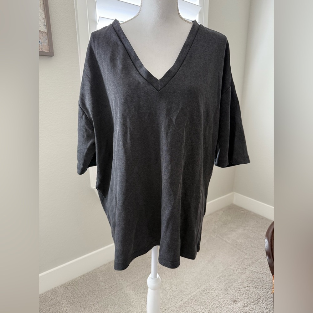 Zara Charcoal V-Neck Short Sleeve Tee
